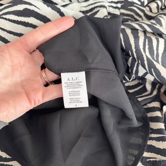 A.L.C. Black Beige Silk Kennedy Tiger-Printed Shift Midi Dress Size 4 - Picture 9 of 9